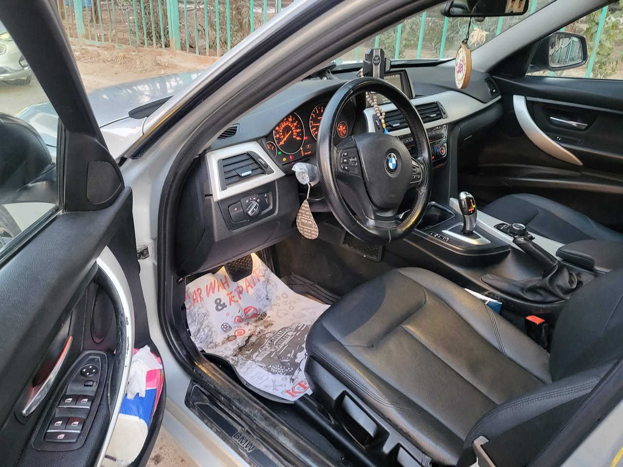 320 i
2018
148$
الفئه الثالثه
ماشيه92000
السياره جاهزة مابيهه اي نقص
***********
بغداد دوره

