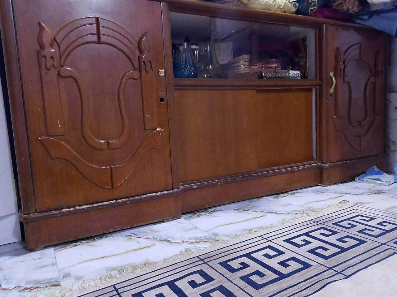 تانكيات ثنينهن ب 70 واحد طن وثاني نص طن والبوفيه ب65 عنوان الحيانيه  شارع 60 رقم ***********
