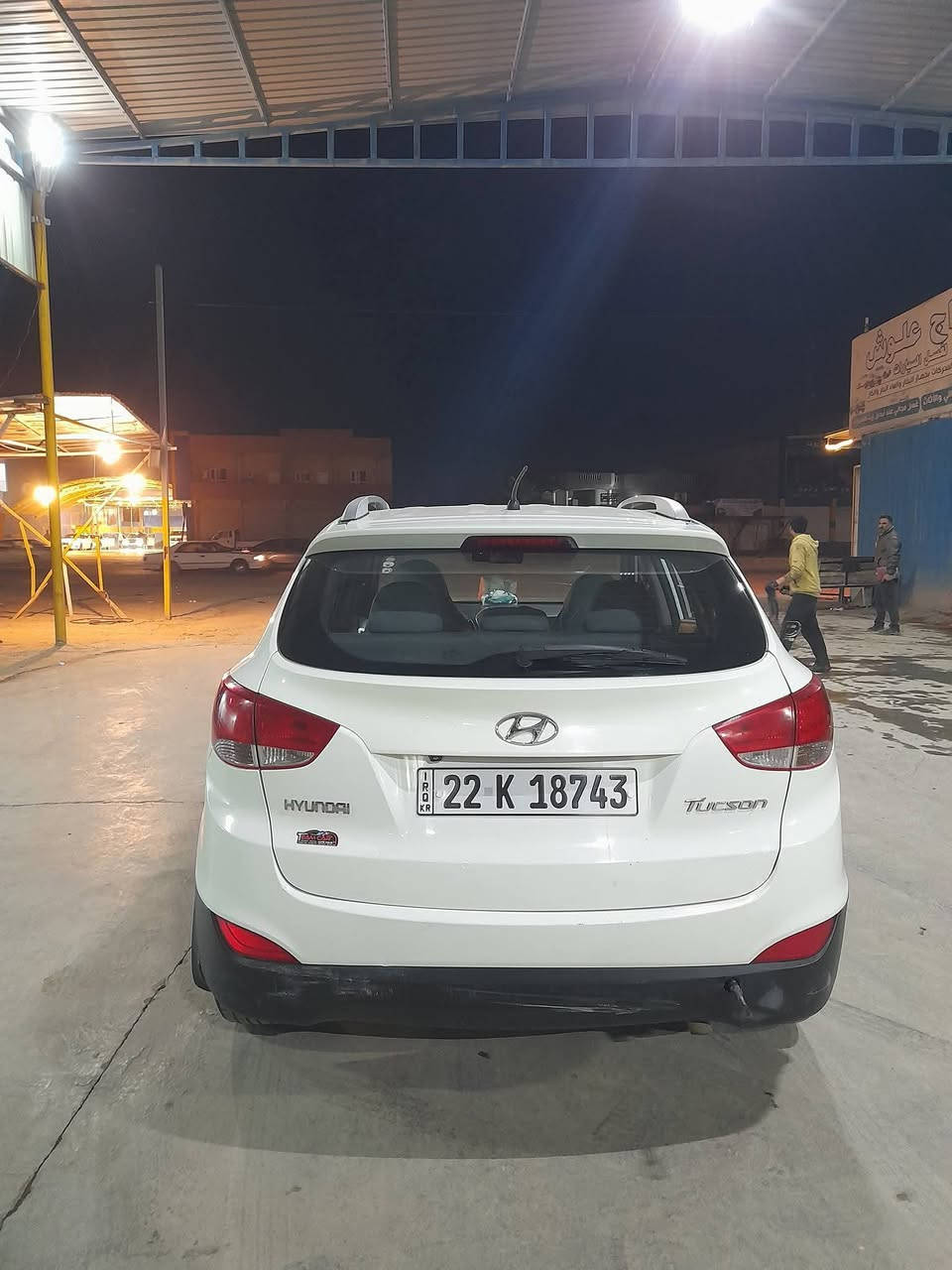 السلام عليكم ورحمة الله وبركاته
سيارة هيونداي توسان موديل ٢٠١١ بيع او مراوس بسيارة كون سعرها من ٦٥ وجوه و نتراوس حسب القناعة
السياره سعرها ١٢٨ وبيها مجال بسيط 
خليجية محرك ٢٠٠٠
 المكان صلاح الدين/تكريت/ القادسية
رقم الهاتف / ***********
