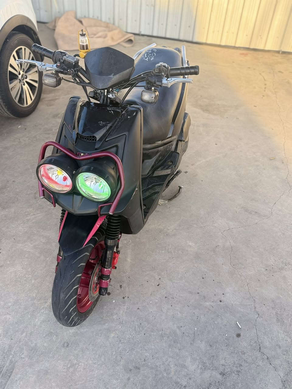 سلام عليكم دراجه سكنس جبلي للبيع مكينه خير من الله مكفوله كلها وماناقصها شي ابد شلعه ومعدل فوول دراجه بيه تزويد هواي بدأت رياضي وستيرن  وصالنصه رياضي وقطره وهواي بيه بعد كهرباءيات كله شغاله ومانقصها شي ابد أوراق كامله  كله وشرط نكره بكل وقت رايدها ب٩٠٠ وبيه مجال مكاني بغداد الحسينيه ‭٠٧٧٣ ٣٧٤ ٠٢٣٧‬
