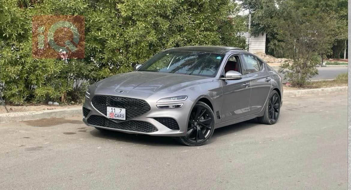 � للبيع – Genesis G70 2023 Sport Prestige AWD

اعلى فئة في الجنسس

🔹 سنة الصنع: 2023
🔹 اللون الخارجي: إسمنتي مميز
🔹 اللون الداخلي: جلد أحمر فاخر
🔹 المسافة المقطوعة: 10,000 ميل فقط
🔹 نظام الدفع: رباعي (AWD)
🔹 ناقل الحركة: أوتوماتيك

⭐ المواصفات:
 • محرك تيربو قوي أربع سلندر 
 • نظام دفع رباعي AWD
 • فتحة سقف
 • جنوط سبورت
 • نظام صوت Lexicon الفاخر
 • شاشة وسطية كبيرة + Apple CarPlay + Android Auto
 • عدادات نصف ديجيتال مع عرض الحساسات
 • مقاعد جلد مثقبة (تبريد وتسخين)
 • تحكم كهربائي بالمقاعد + ذاكرة
 • بصمة تشغيل (Smart Key)
 • كاميرا خلفية + حساسات أمامية وخلفية
 • أنظمة أمان متقدمة (نقطة عمياء – تحذير تصادم – مثبت سرعة ذكي)

📌 ملاحظات:
 • السيارة نظيفة جداً، استخدام خفيف
 • الحادث قطعتين چاملغ سايق راجع بارد و مكحل و بنيد مبدل اصلي و مصبوغ نفس لون السياره 
 • جاهزة للفحص

🔥 سيارة رياضية فخمة بمواصفات عالية جداً وحالة ممتازة بغداد, العراق


**إذا كنت صاحب هذا الإعلان وتريد حذفه لأي سبب، رجاءا أرسل رسالة إلى الدعم الفني**