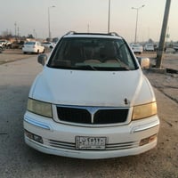 ميتسوبيشي • ٢٠١٠ • ٧ راكب