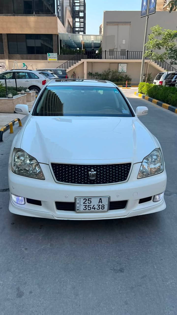 شاهينه موديل 2007تسجيل جديد قرار 102 سياره كفاله عامه السعر 168 قفل ماشيه 50 الف مكان السياره بغداد المنصور مجمع بوابة العراق  ***********
