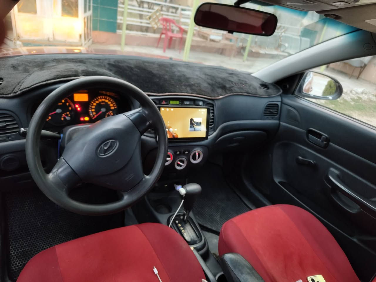 السلام عليكم اكسنت (تك باب)موديل 9 وراد امريكي مصبوغة حزام رقم دولي باسمي مشروع وطني السعر 65 وبيه مجال مكان السيارة قضاء الشرقاط للستفسار ***********
