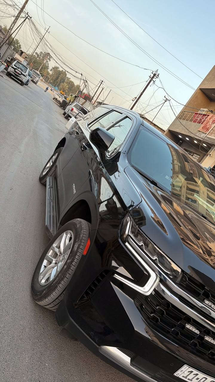 سلام عليكم تاهو 2023 وكاله المنصور LS ماشيه 39 ميل الدعاميه بريمير 
ثلاجه وباقي المواصفات معروفه السعر 43.800  للاستفسار ***********
