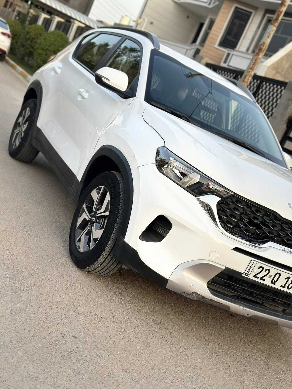 للبيع
كيا سونيت موديل 2023 شكل
الجديد
ماشي 42 
رقم اربيل الجديد باسمي السنويه
لون ابيض صدفي
مواصفات
شاشه كبيره نفكيشن مع كامره
المري ترحيبيه شفط
ويل كب كروم
حساسات خلفيه
كيجات الكتروني
قطعتين خلفي و امامي
كير اوتو 8 نمر
محرك cc 1600 دبل نوزل
اقتصادي جدا
شباك بيانو بلاك
سونار مرفق بل منشور
بدون دواخل
السعر 124 $
***********
