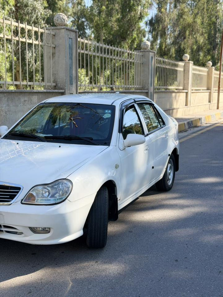 السلام عليكم
سيكي للبيع : 
السياره بيها نص قطعه صبغ فوك الايت فقط 
لا داخل ولا بارد 
السياره جاهزه من كل النواحي 
رقم جديد دولي ( رقم مميز )
هزه جديده 
سنويه 2030
داخل جديد 
السياره جلخ مابيها 
تايرات جديده 
طخم نضيف 
باتري جديد 
وايرمنيه كلها شغاله 
عليها منضومه زينول لايت عالي 
+ بلاجكتورات 
كابون بانزين (باركود)
السياره نظافتها خير من الله 
مكاني موصل حي العربي 
متواجد فقط ع رقم (***********)
السعر 58 وبيها مجال جدا بسيط 
رجاً ماشراي لا تكسر
