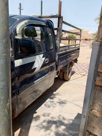 كيا فارة للبيع 2001 رقم نكليزي للستفسار على الرقم 07821416412
