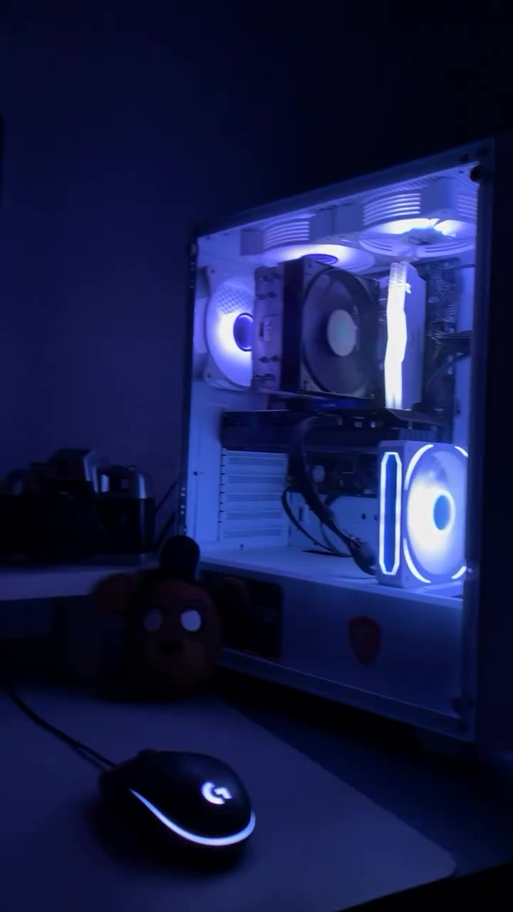 التجميعة للبيع كم تجيب استعمال جدا قليل
كل القطع بشرط النظافة والكراتين وياها

Cpu intel i5 12400  مع مرت داخلي مدمج
Gpu zotac nvidia 4060 spiderman edition 
Fan 7 argb 
Ram t-force delta 2*8gb (16gb) 3200
Nvme adata legend 710 516gb
Cpu cooler deepcool ag400
Power supply gamdias 750watt argb
Monitor Msi 24, 1080p ,170hz
Ups maxima 1500 offline 
كم تجيب حاليا بالسوق ؟
المكان دهوك


**إذا كنت صاحب هذا الإعلان وتريد حذفه لأي سبب، رجاءا أرسل رسالة إلى الدعم الفني**