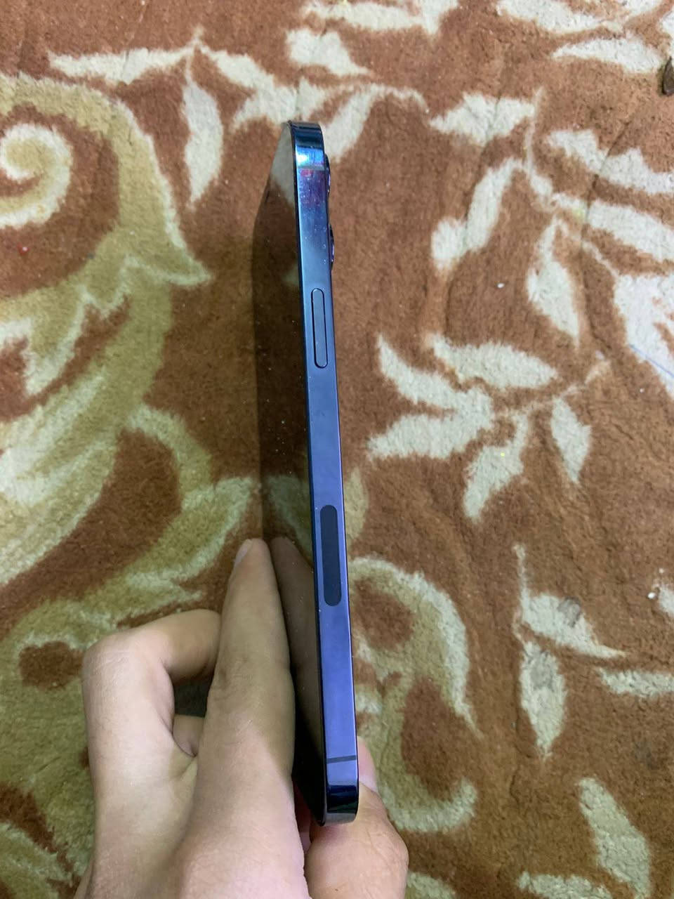 ايفون 12 بروماكس نسخه الشرق الاوسط نظيف جداً مساحه 256 بطارية 93٪ السعر 550 وقابل للتفاوض 
الرقم ***********
