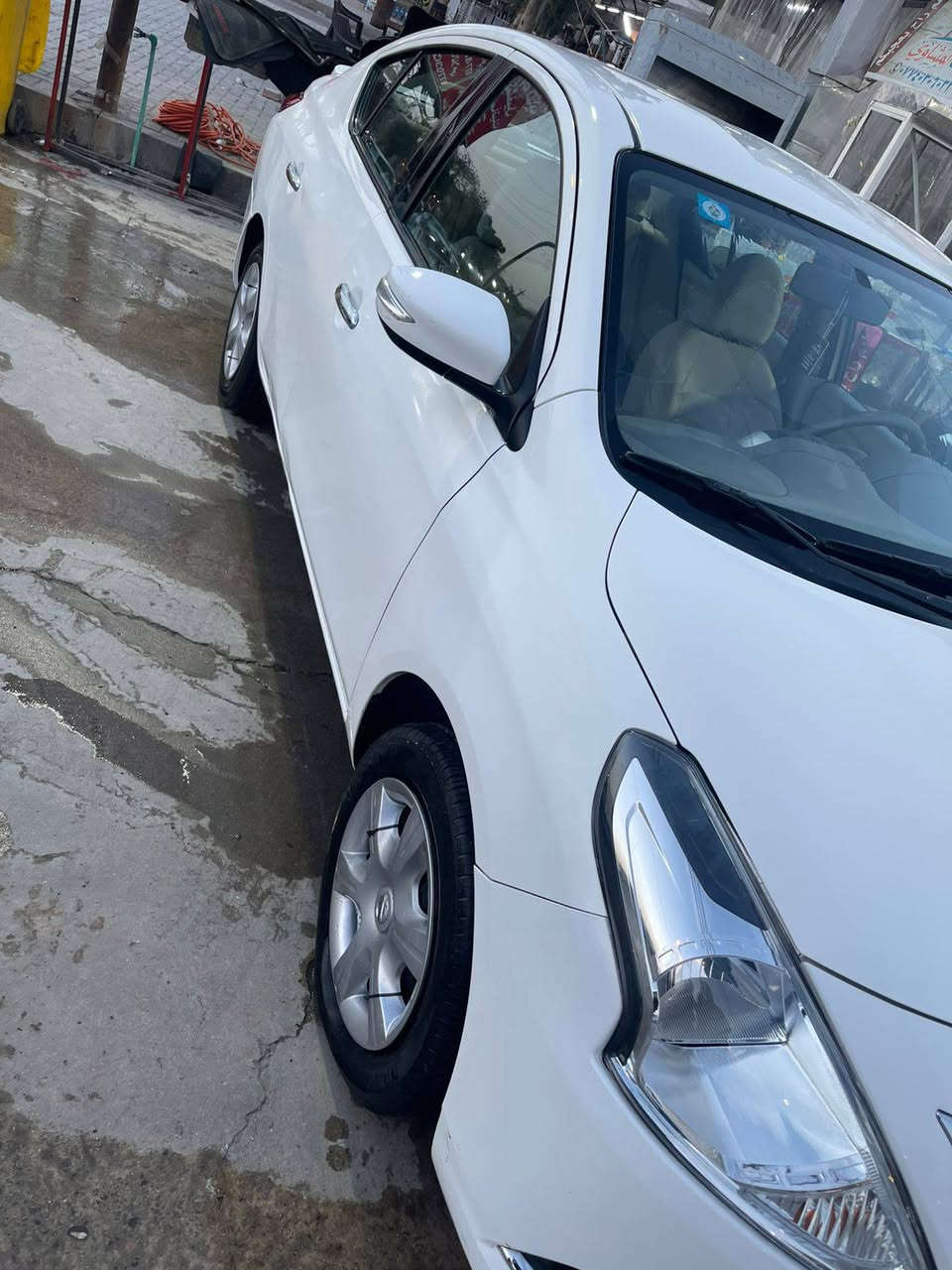 سني 2025 جديده جداً ماشيه 50 الف داخل السياره بعده وضع الشركه سونار مرفق بي كل التفاصيل موصفات شاشه اشاير بل مري 4 جام كهرباء مسند وسطي مسند رأس 4 رقم بغداد تحويل مباشر السياره مابيه نقص برغي للبيع العنوان الكاظميه السعر121 للاتصال والاستفسار 
*********** بغداد, العراق
