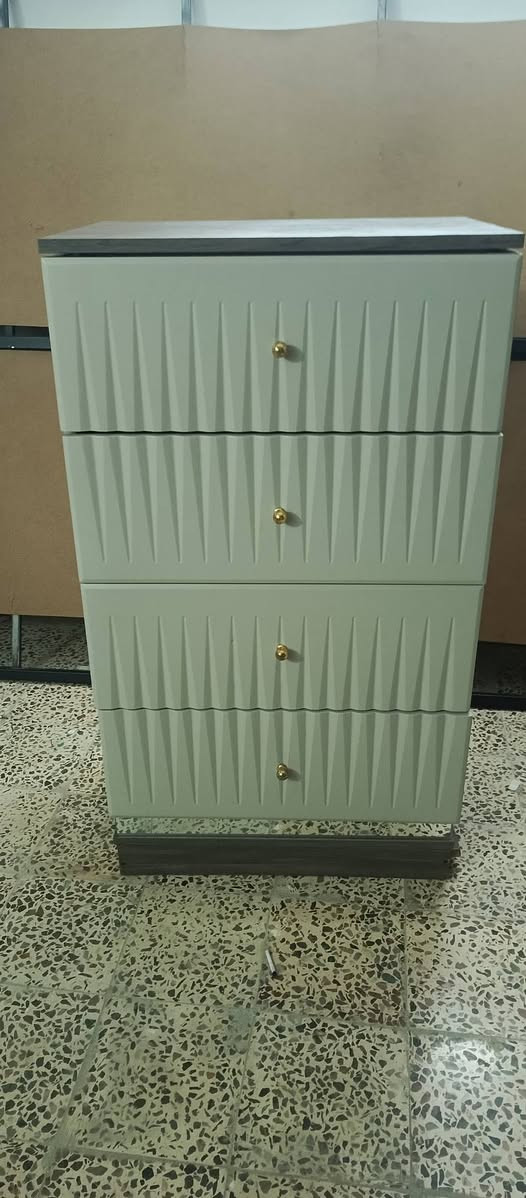 غرفه تركيه أخت الجديده للبيع مكان بغداد العامريه
مستعجل على بيعتها ضررها بس محتاجه قفاله السعر 800 الف ***********
