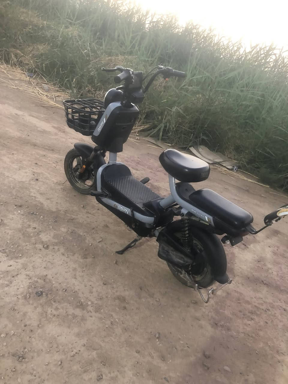 للبيع دراجه شحن السرعة 40 السعر 300وبيها مجال بسيط الشراي يراسلني على الخاص


**إذا كنت صاحب هذا الإعلان وتريد حذفه لأي سبب، رجاءا أرسل رسالة إلى الدعم الفني**