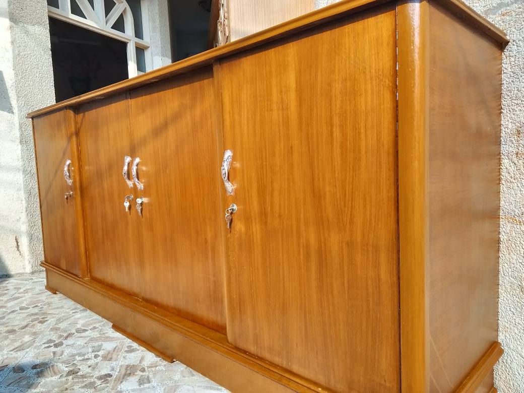 السلام عليكم بوفيه افراش تزكام درجه اولى للبيع المكان نجف الاشرف الطول مترين ونص السعر 175 الشراي يتصل على الرقم *********** وبي واتساب @إشارة النجف, العراق
