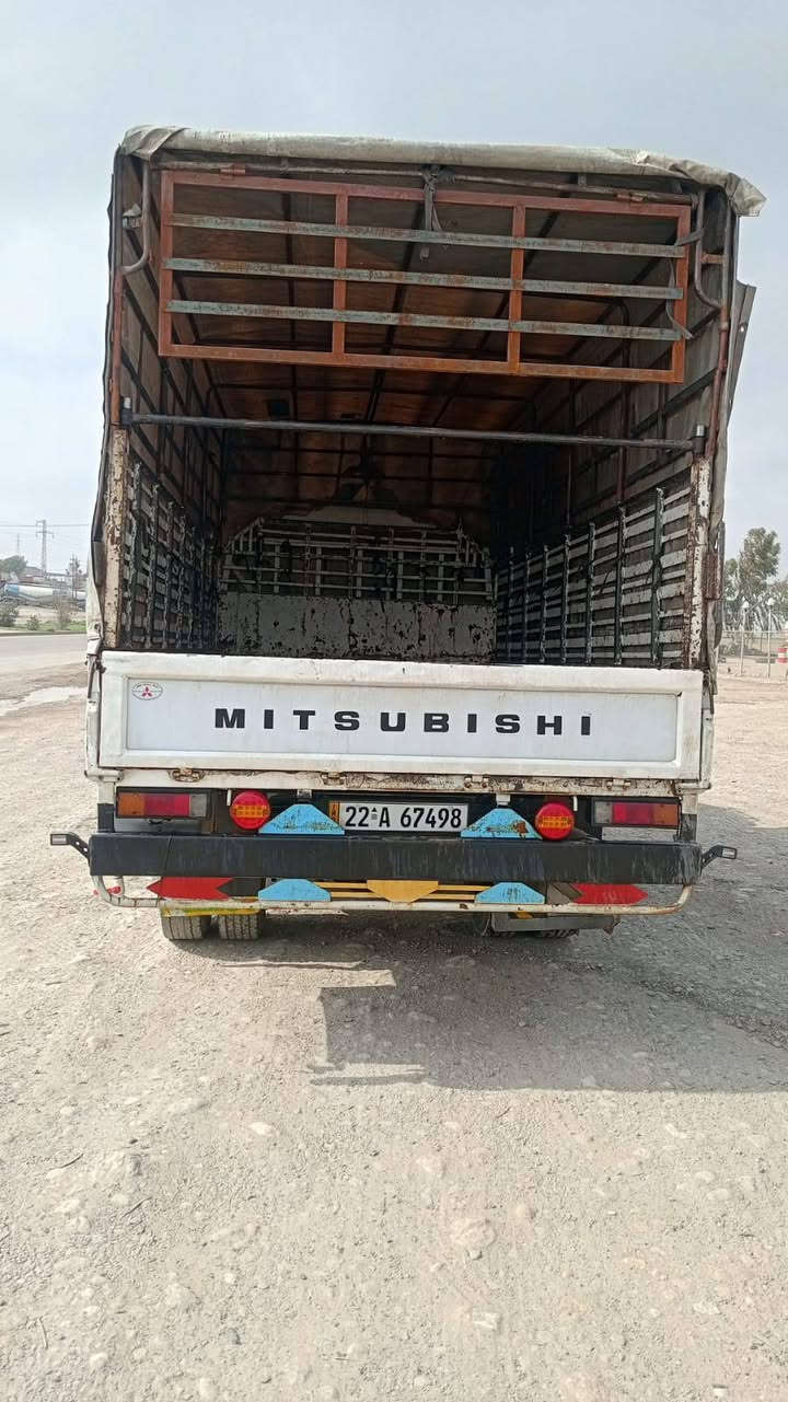 كنتر للبيع موديل 2009 جير اكسل شانسي محرك كله شرط ثانويه 2030 يسقط سعر 170 ***********
