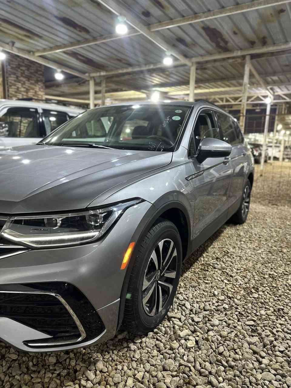 السلام عليكم ورحمة الله وبركاته
فولكس واكن تايكوان 2024
المواصفات المعروفة رادارات تحكم بصمة دخول ذكي
الضرر البنيد مبدل ومصبوغ فقط بدون دواخل
عداد المسافة 33 الف mi
رقم اربيل تحويل او وكالة مباشر 
حجم المكينة 2000 توربو طيارة واقتصادية 
مكان السيارة بابل الحلة للتواصل ***********
لمعرفت السعر الاتصال على الرقم
