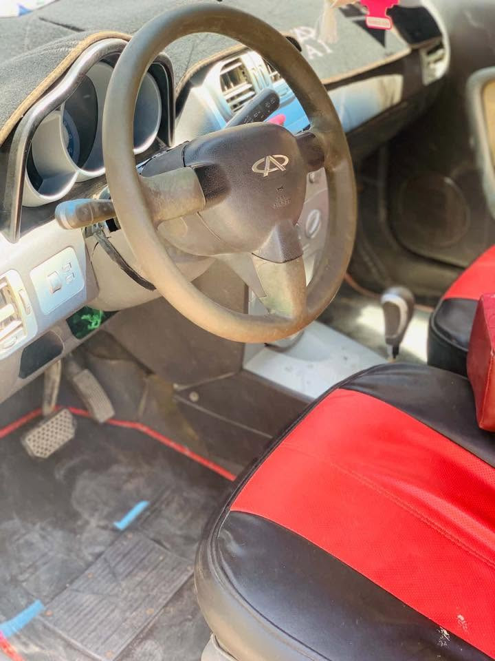 *🚗 للبيع شيري A1 موديل 2013 
- كير اوتو*
*اللون*: احمر ماروني - مميز
*المحرك*: 1300cc - 4 سلندر - اقتصادي   
*الكير*: اوتوماتيك - ناعمة كلش
*الرقم*: قادسية الماني - تحويل مباشر

*التبريد*: عوزه غاز فقط، كلشي شغال
*الصرف*: ما بيها صرف، اقتصادية كلش
*السنوية*: منتهيه 
*السعر المطلوب*: 25 ورقة - قابل للتفاوض 
*المكان*: الديوانية - 
*للاستفسار*: ‭***********‬

*ملاحظة*: مكلف بالنشر.
