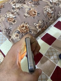 ايفون 15 برو ماكس • ٢٥٦ • بطاريه ٩٤