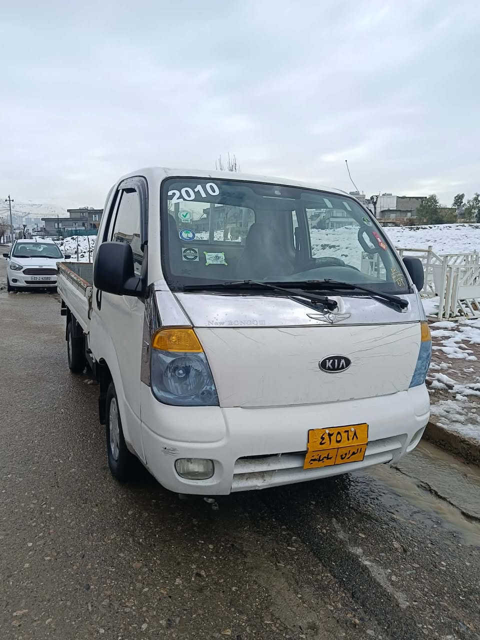 کیا مؤدیل ٢٠١٠ گیرو مەکینەو ئەگسلی وشەنص بەشەرت ٢٧٠٠يه  ساحيب سەنەوی تەلەفون داخراوە لیدراوی نیە سعری ٦٩ رەقم تەلەفون ***********/***********
