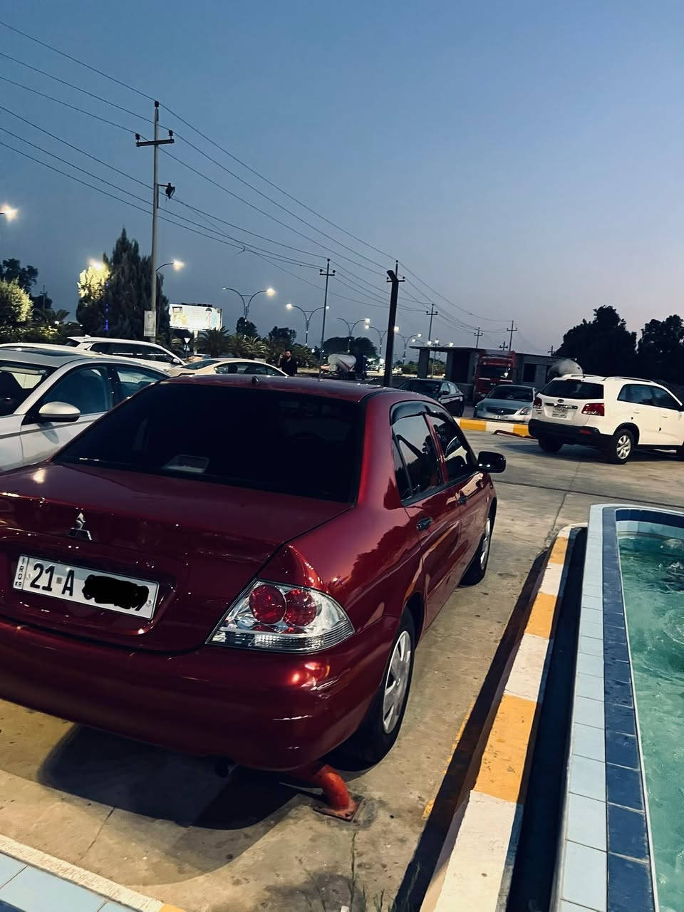 السلام عليكم
لانسر ٢٠٠٩ محرك١٣٠٠ رقم سليمانيه جديد بسمي سيارة نضيفه وجديده كلش وسونار بصور عنواني كلار

***********
