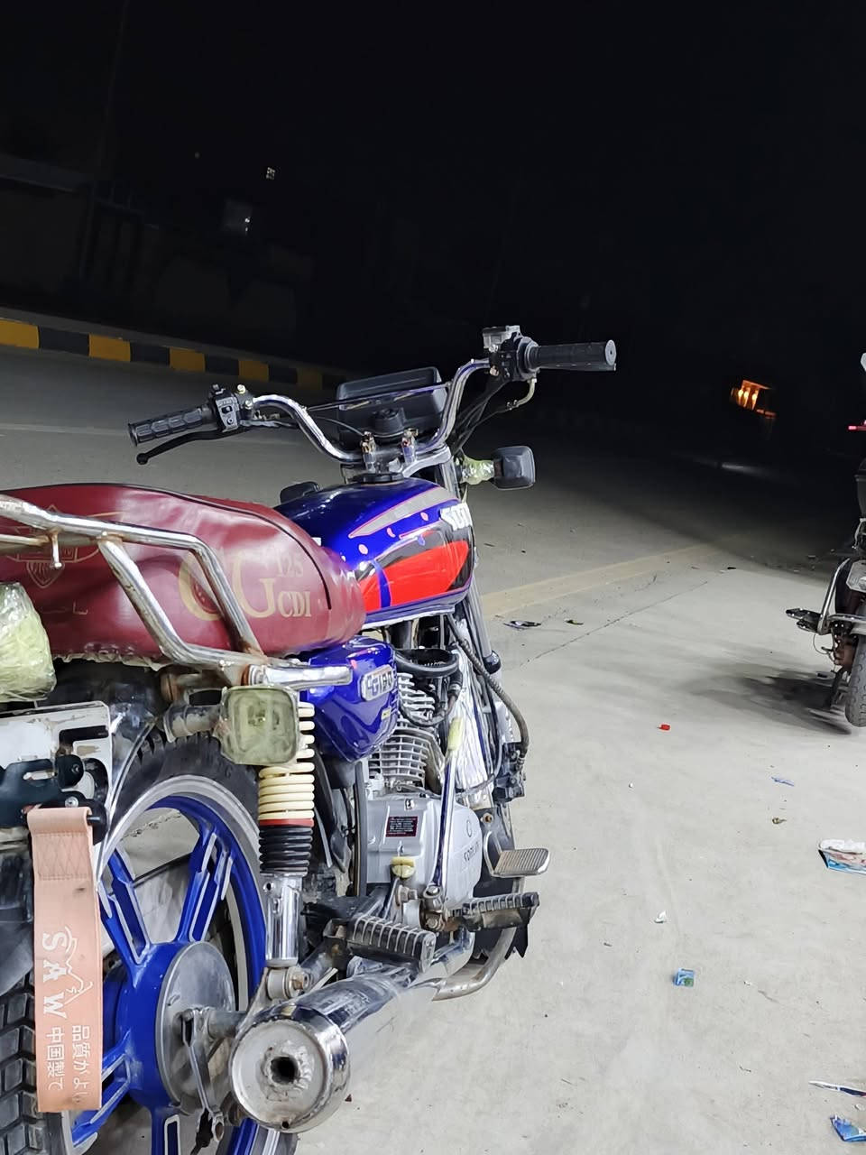 السلام عليكم دراجة ايراني موديل 22 بيها گمرگ شركة و منفيس بيها نقوصات بسيطة ب 500 و بيها مجال الفلوجه حي الجولان شلعه و معدل تعال و بيك خير و تدلل🤍


**إذا كنت صاحب هذا الإعلان وتريد حذفه لأي سبب، رجاءا أرسل رسالة إلى الدعم الفني**