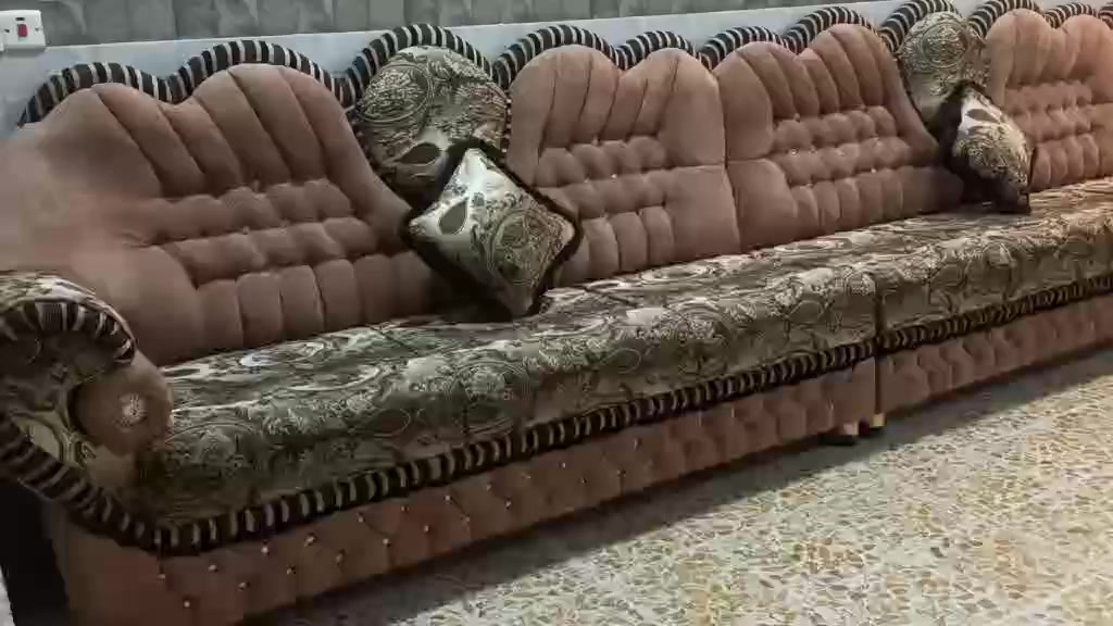 ديوان للبيع قياس 11 متر 16 مقعد خشب عراقي بلوك قطوعات بلوك رجلين بلوك يعني ماتركي شرط ماينشال من ثقلو جديد مامستخم اجاني هديه واريد ابيعه السعر مليون ١٥٠ وبي مجال العنوان زيونه سومر


**إذا كنت صاحب هذا الإعلان وتريد حذفه لأي سبب، رجاءا أرسل رسالة إلى الدعم الفني**