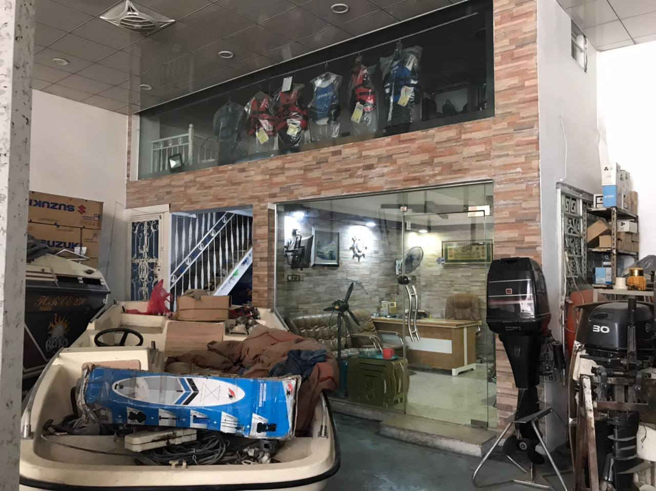 سلام عليكم بناية حديثة للبيع تجارية ملك طابو صرف مساحة 300 متر كرخ رحمانيه شارع عام بداية مدخل الرحمانيه تفاصيل سعر ***********
