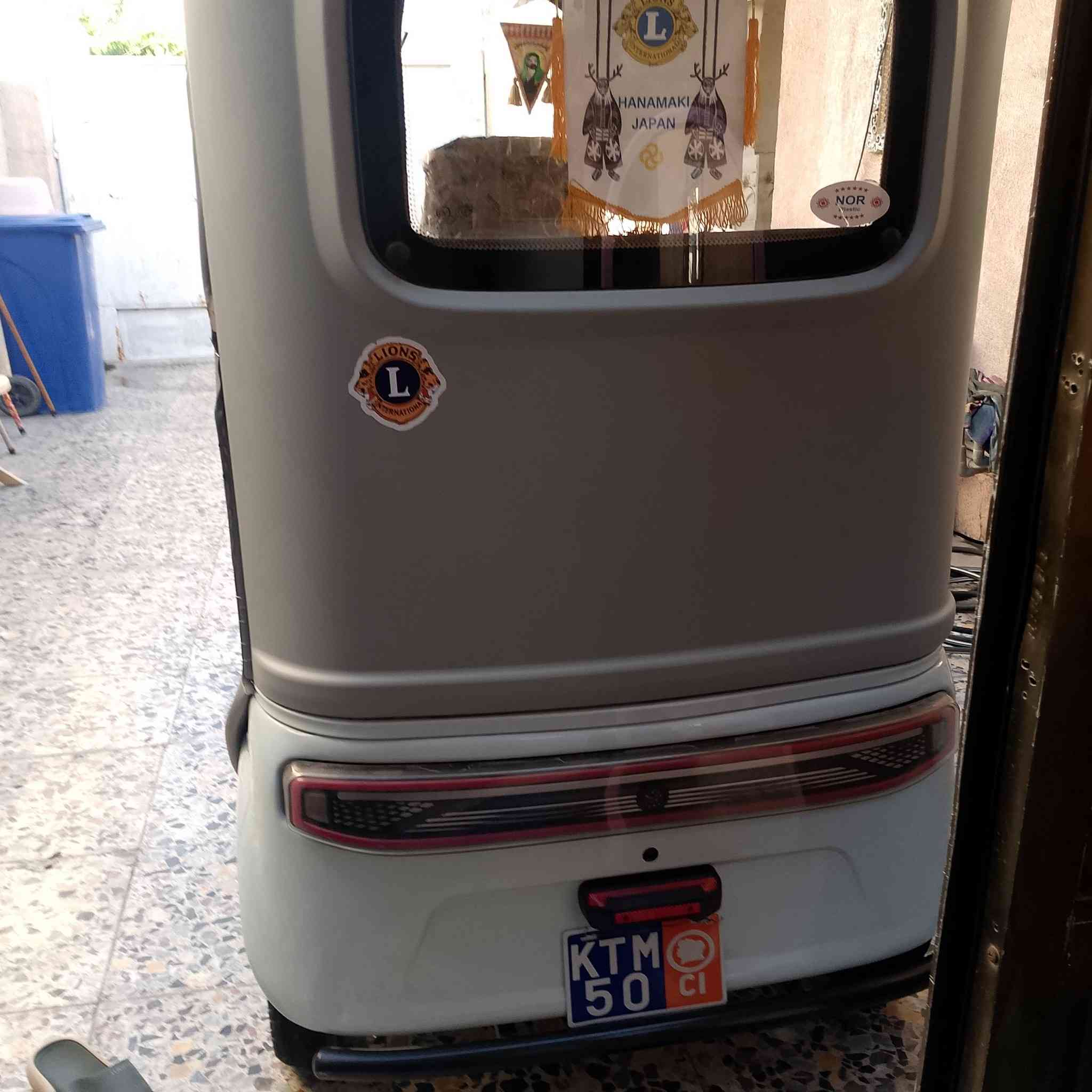 سلام عليكم ورحمة الله وبركاته تكتك شحن للبيع جديدن موديل 2025 مكاني بغداد الزعفرانيه سعر مليونين او ربع الي يحب يدخلي خاص او هذه رقمي بي واتساب ***********
