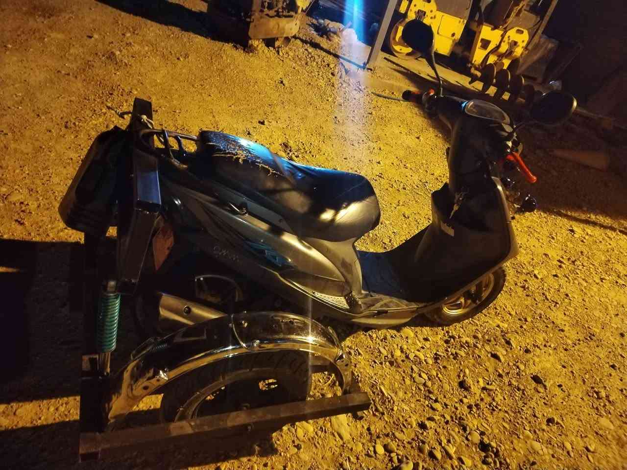 السلام عليكم دراجه نضيفه بشكل ومكينه هاون بيه مال معوقين كهربيئات كله شغاله سلف هندر كله شغال تحويره تخبل السعر 1200 بيها مجال /
 ***********
مكاني واسط النعمانيه
