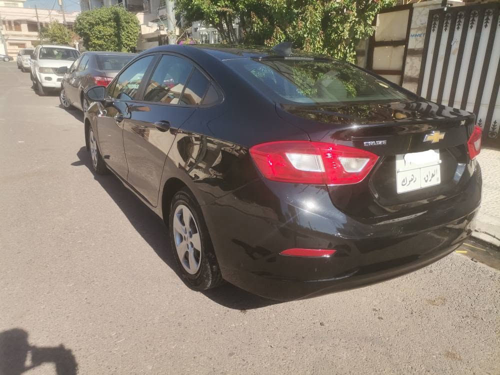 كروز امريكي
كيرو مةكينة تةبريت هةمووي بةشةرت بةشةرت
شاشةو كاميرا 2 بارجةي بوياغة لةكةل كةمةك سةر هيلالكةي دواوة بي داخلي بيشو بشت كةبس رسمي عاديسةم داناية هةر ئةو عاديسةي هةية *********** واتس اب أربيل, العراق
