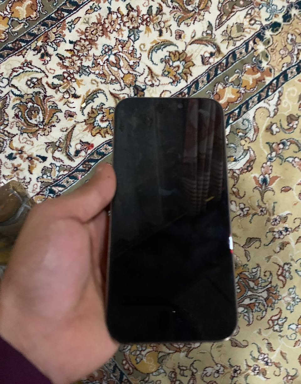 سلام عليكم 
أيفون16 برو ماكس الون الصحراوي جهاز جديد مكفول مابي ولا شخط بطاريتة 100 عدد دورات الشحن 178  ذاكرة 256 دبل خط ZA  كامل ملحقات عنواني النجف الاشرف حي ميسان  السعر 1525 وبي مجال 
رقمي (***********)
