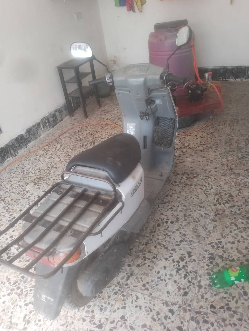 بيكم للبيع جانت نكره هسه عاطلع ابيعها علا عطلها كوم حديد ***********

