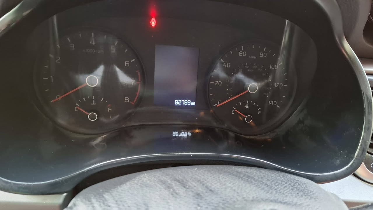 للبيع كيا ريو 2022 رقم معوقين
نظام قيادة سبورت SPORT وعادي
محرك 1600 دبل نوزل 
كاميرا خلفية دواره
مانع انزلاق
تحكم ستيرن جهتين
بلوتوث + مدخل USB
شاشة كار بلي بلادي
 صوره الحادث بالمنشور  
السعر115وبيها مجال بسيط 
السياره نضيفه بس مستعجل ع بيعتها 
رقم بغداد معوقين
للاستفسار***********
