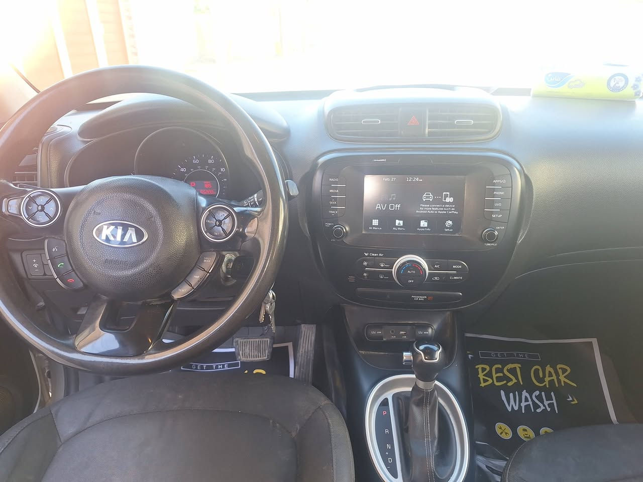 سلام عليكم
كيا صول ٢٠١٩ وارد أمريكي محرك ٢٠٠٠ gdi
مواصفات شاشة كبيرة مع تحكمات ستيرن 
كاميرة خلفية واحدة
حساسات لجميع كهربائيات ستيرن بالإضافة حساس عجلات
ماشية ٥٥.٢٠٠ مايل حقيقي  استخدام شخصي قليل
حادث بسيط موضح برقم الشاصي المرفق
مع طخة بسيطة باب سايق موضحة بالصور
سنوية باسمي رقم السيارة بغداد
مكاني محافظة بابل حلة رقم الهاتف *********** 
السعر $135
