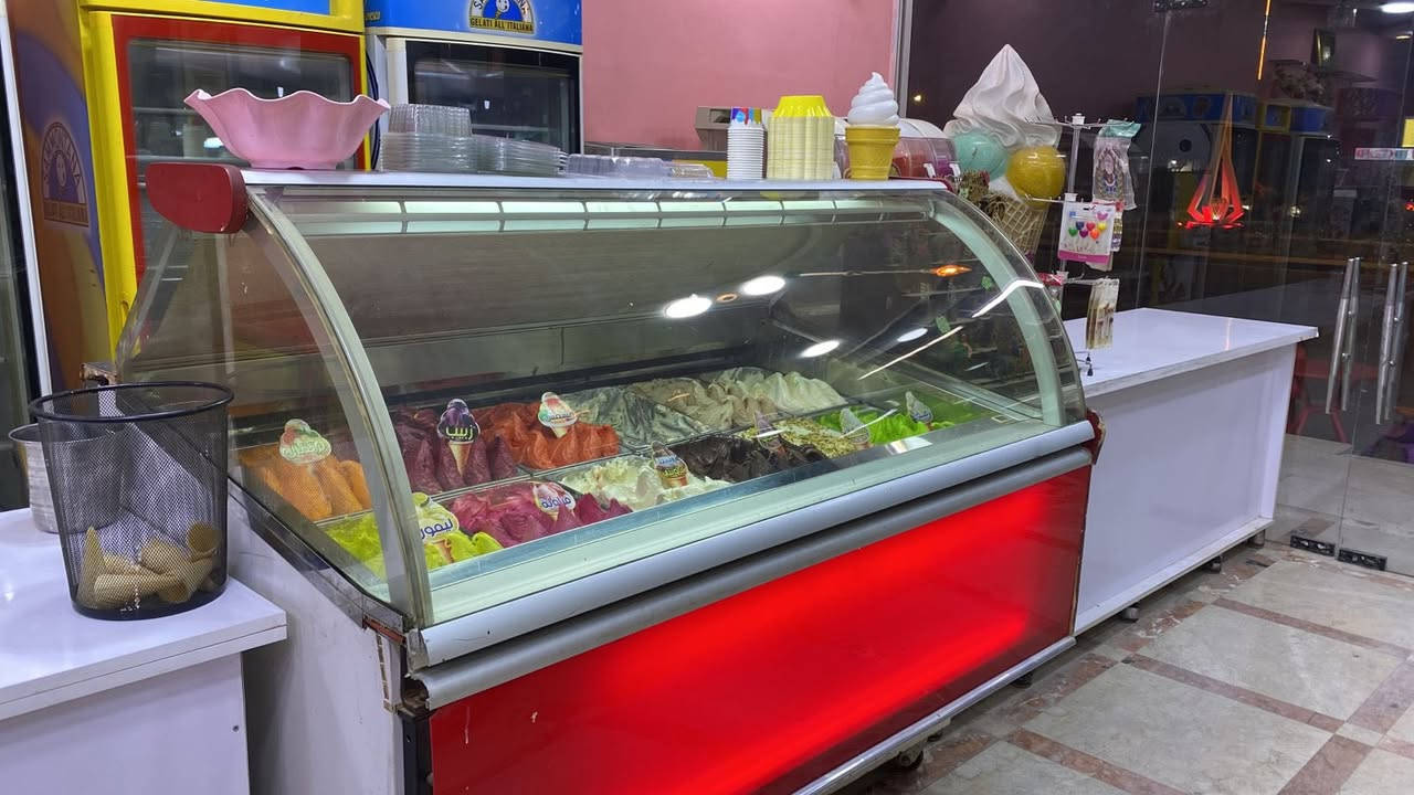 عارضه ايطاليه صطحيه للبيع العنوان البصرة الاستفسار اتصل على الرقم ***********
