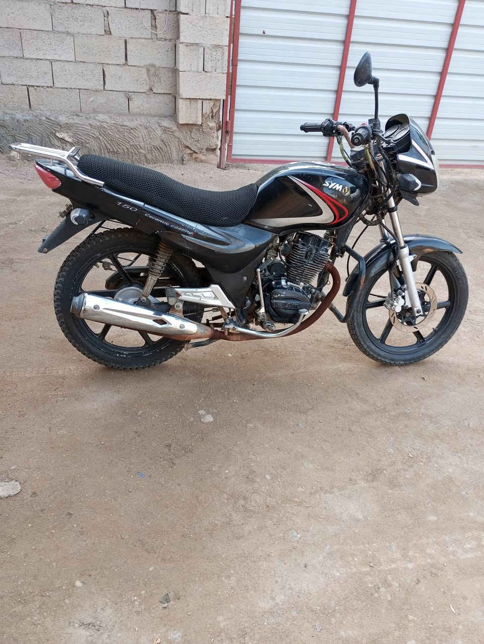 سايم موديل 2017 موطور بلادي محركه ممفتوح وكهربائيات بشرط الفحص السعر 750 ومجال بسيط *********** بي واتساب
