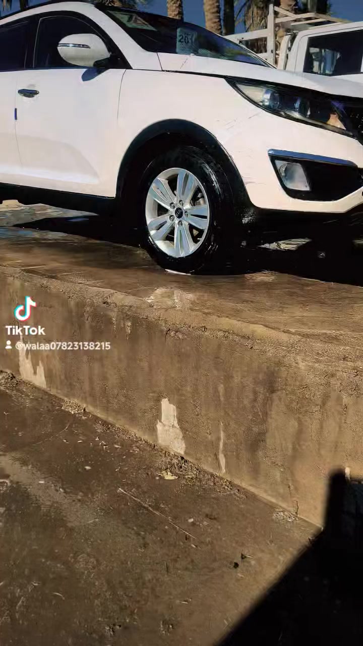 سلام عليكم كيا سبورتج وارد خليجي موديل 2011
سياره جديده فول مواصفات كير مكينه حداديه كله مكفول رقم اربيل دولي بسم جيرانه سنويه 2030 سياره مصبوغه حزام ماعايزه كلشي السعر 112وبيها مجال ***********
