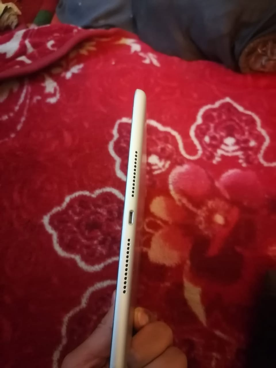 سلام عليكم 
ايباد ٩ 
ذاكره ٦٤ نضافه فول بطاريه ما نازله عن ٩٥ للمراوس ول بيع


**إذا كنت صاحب هذا الإعلان وتريد حذفه لأي سبب، رجاءا أرسل رسالة إلى الدعم الفني**