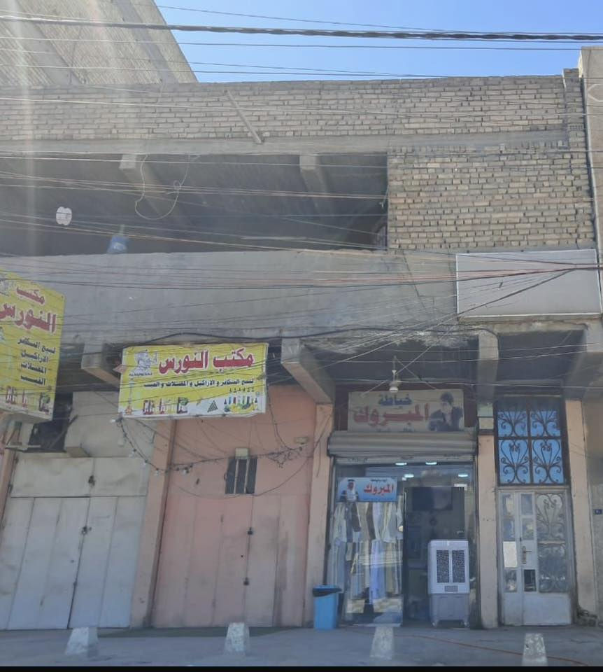 السلام عليكم
بناية للبيع بسعر الارض
تجاري
مساحه 200 متر
العنوان/ بغداد -حي التراث-شارع الرئيسي التجاري
متكون من طابقين
3محلات
3شقق
للأستفسار اكثر واتساب او عادي
***********
