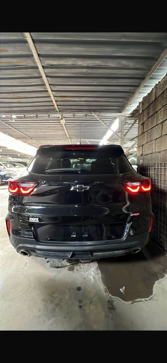 تريل بلايزر 2024 ار اس  تو كلر
شكل الجديد للبيع 
بدون رقم او اذا تريد ارقمها اضافة 2000$
فول مواصفات
شاشه تاهو شكل الجديد  
داخل كشنات جلد مطرز احمر وعليه ختم RS
لايت زنون بلادي 
ويل كبير
رادارات جانبيه 
بجم ليد 
محرج تايب سي فاست جارج 
مخرج usb
كشنات تدفئه 
شاشه كبيره 
بك لايت ليد
ريد لاين السياره 
تحديد مسار
نقطه عمياء 
تشغيل عن بعد 
دركه دي 
تدفئه ستيرن 
سستم صوت 
كشنات كهرباء 
انظمة قياده سبورت مود وعادي وثلجي
اوتو ستارت 
كروس سرعه

الحادث  بارد بسيط اباب الصدر وصور الحادث مرفقة 

السعر 155 قابل للتفاوض 

مكان السياره بغداد  

للتواصل على الرقم *********** بغداد, العراق
