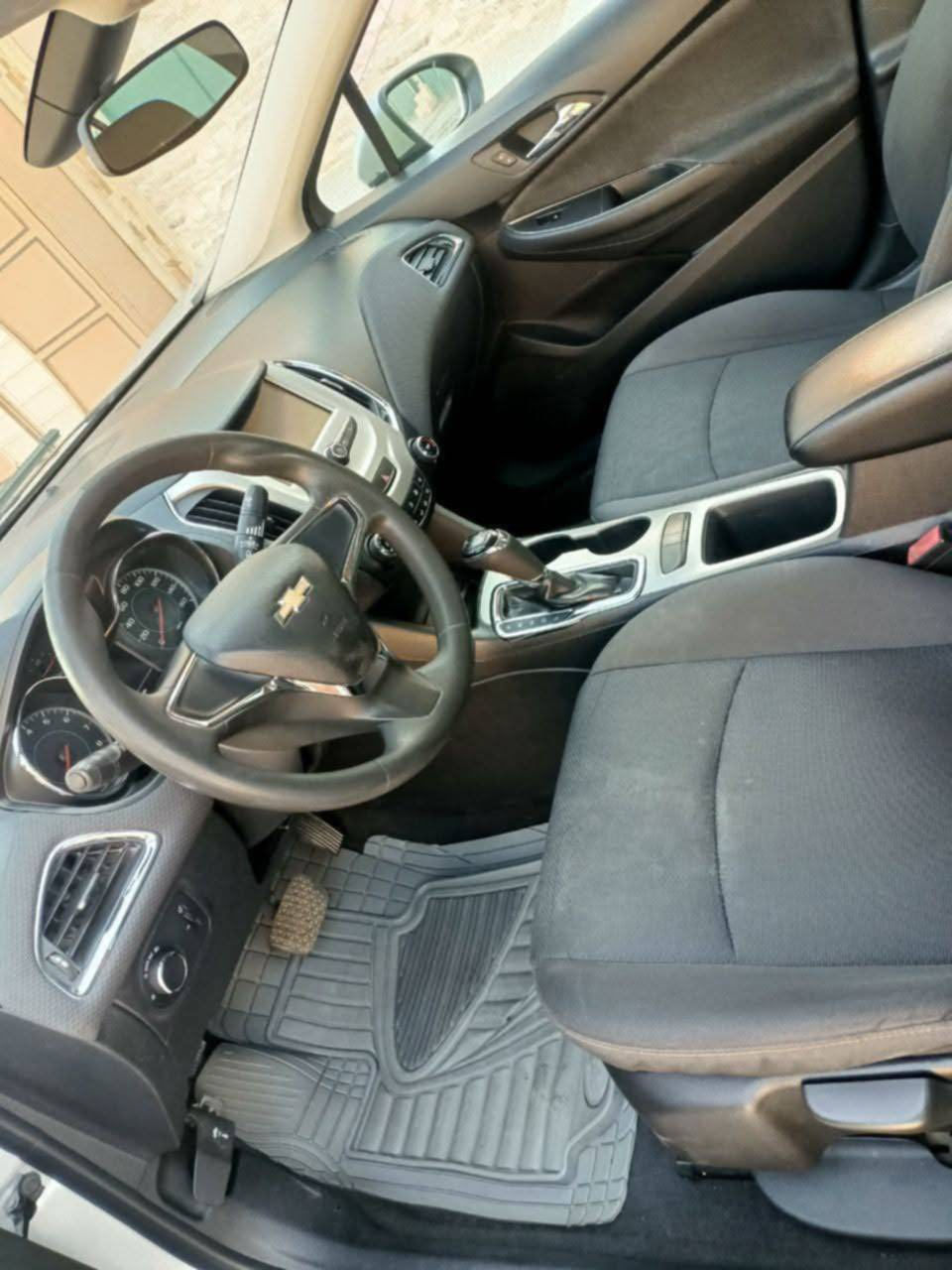 للبيع او مراوس
شوفرليت كروز 2018  
مواصفات ال Lt المعروفه والعادية
رقم اربيل الدولي الجديد شرط التحويل 
محرك وكير شرط 
تبريد +وتدفئه 
طخم امامي +خلفي شرط
باتري جديد
تايرات جديد
كهربائيات بشرط
ضرر السياره(( تبديل 3 قطع بونيد وجاملغ وباب النفر )) 

السعر عالخاص او الاتصال 
***********
***********
