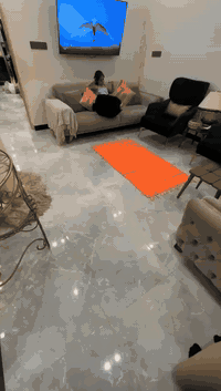 السلام عليكم 

بيت بمساحة 50 متر زراعي سند 25 بيت سعيد ، حي تونس ،قرب برج الاتصالات 
، موقع هادئ وبناء حديث، يتكون من ( ثلاث غرف نوم+ صالة + مطبخ + حمام عدد 2
البيت مرتب وجاهز للسكن، نقص واجهه فقط ،
تتوفر جميع الخدمات (ماء، كهرباء، صرف صحي ، فرع مقرنص)
مناسب للعوائل  أو للاستثمار.
السعر مناسب  130 مليون وقابل للتفاوض 

📞 للاستفسار اتصل  على
***********
