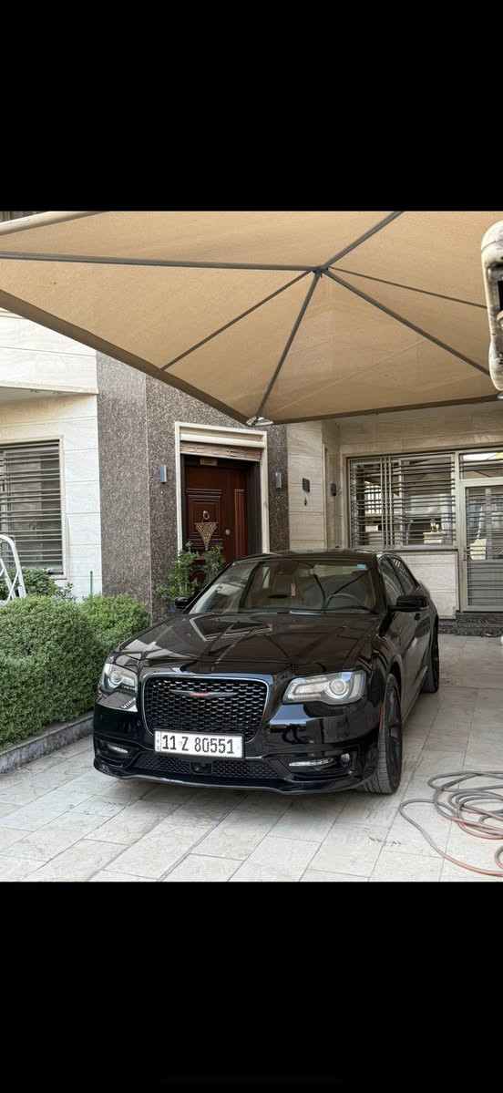 كرايسلر RT 5.7     2023    فول مواصفات 1/1 رادارات وغيرها من المواصفات مثل الهارلم رقم بغداد قطعتين فقط حادث جانبي بجم كبس الباقي كفاله 

مكانها بغداد 

تواصل ***********

السعر 30 وبيها مجال
