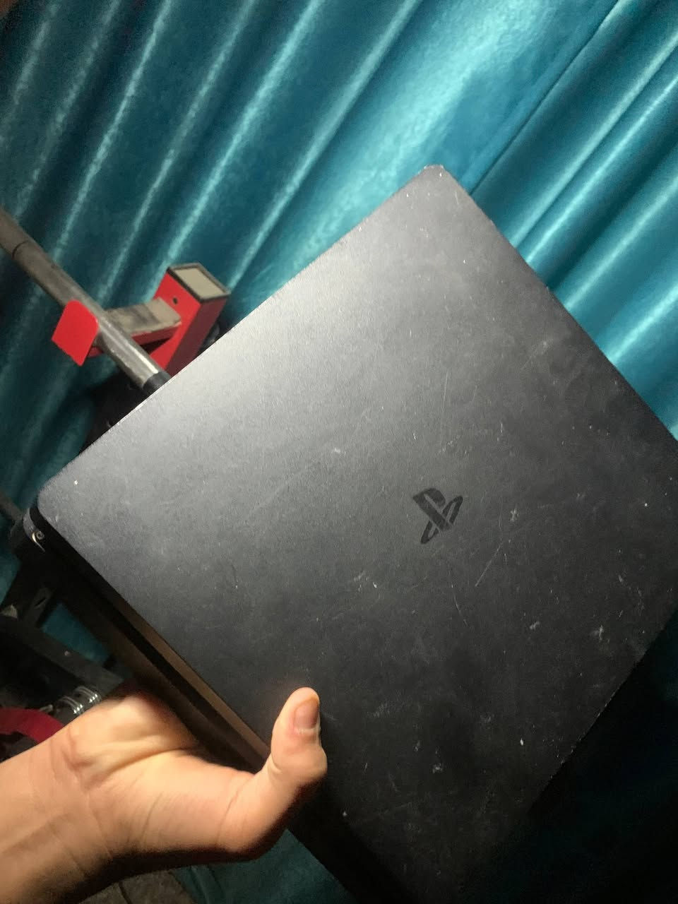 بلي 4سلم مفتوح قبل منضف مو مصلح وهسه العدسه مالته لازم تدفع القرص يلا يشتغل بس هاي مشكلته ويه ٣لعبات جيتي اي وتكن مصارعه وفيفه ٢٠٢١ ويه ٣ جوستكات السعر٢٢٠وبي مجال مكاني بغداد الحريه الدولعي فقط تلي وماسنجر ويوزر التلي RSXssss


**إذا كنت صاحب هذا الإعلان وتريد حذفه لأي سبب، رجاءا أرسل رسالة إلى الدعم الفني**