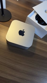 ماكبوك اير M2 • ماك ميني M4 • كيبورد وماوس آبل