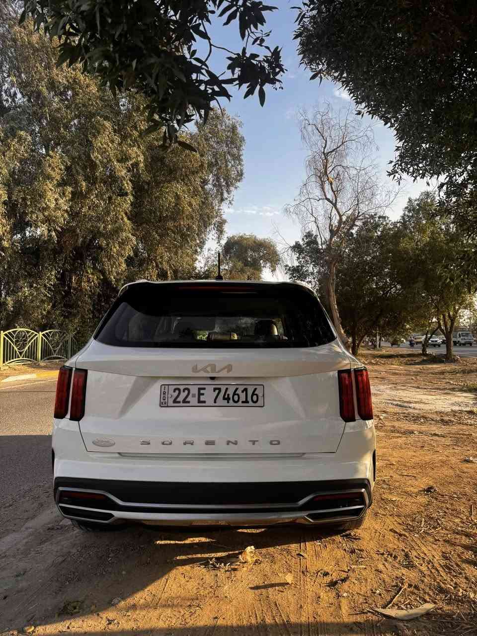 سورنتو 2022 خليجي مكينة 4 سلندر 2400 مكفولة سيارة فول مواصفات عدا البنوراما بعدة على وضع الشركة ماشية 57KM كلشي بيه على البلاد وكلش جديدة السيارة وبدون اي نقص رقم اربيل الجديد السعر 248 مكاني بغداد الكرخ للاستفسار ***********
