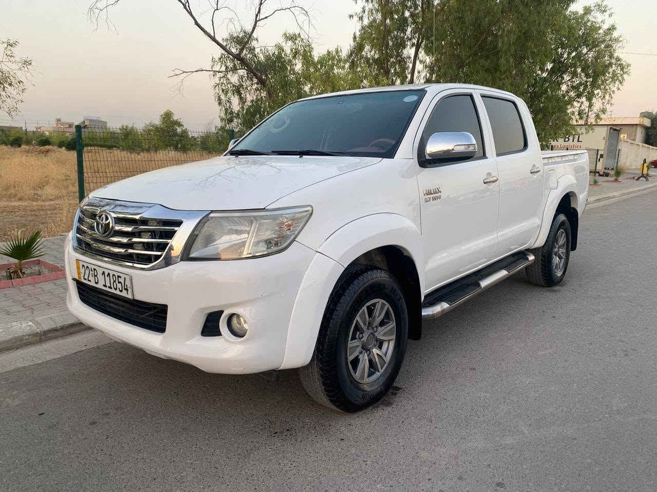 👑 TOYOTA HILUX (2014) (سەید نەهرۆی بتل) 👑 دەبل ئەکسل
غاز و بەنزینە
نموونەیەک لە پاکی و جوانی، بۆ ئەوانەی بەدوای مەرزیەی و  هەرزانا  دەگەڕێن.
چاملغی لای سایەقی هەیتی ولەگەڵ بۆنیتی هەیتی ژوورەوەی گرتووە
چوار بۆ پێنج جێی ساردە کوتە
مەکینەی کرایتەوە
رەقەم و ژینگەوبانی نوێیە تاوەکو 2030
⚠️ تێبینی: سەیارەکە ئی معرەز نیە ئی ماڵەوەیە
✨ دەوڵەمەند لە مواسەفات:
چوار تایەی نوێی لەژێرە
▪️ (4❌4)دەبڵ ئەکسل ✅
▪️ گیڕ حادیی ✅
▪️ شاشە ئایپاد ✅
▪️ شانسی، بەتانە و  دەعم و داروبەردی سەیارەکە گشتی بەشەرتە.
💵 نرخی : 188وەرەقە
📍 شوێن: هەولێر
📞 بۆ پەیوەندی کردن:
• کۆڕەک:***********
ڤایبەر و وەتسئاپی لەسەرە
بەشەرتی بەناوکردن و تەعویل
بۆ زانیاری زیاتر پەیوەندی بکەن أربيل, العراق

