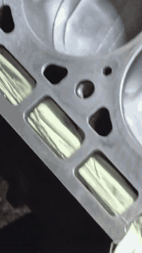 السلام عليكم من رخصه الادمن تم والحمد لله عمل بوشه سلندر الفطر الموجود داخل كانت السياره خابطه ماي ودمن داخل الدبه مكينه مفتوحه 35 وشرط انطيك ضمان ورشه بغداد باداره ابو احمد النعيمي الرمادي الجزيرة شارع الجراشي قرب دار الضيافه تجفيت كافه أنواع ألسيارات اختصاص بي ام اتمنه العمل ينال رضاكم ***********
