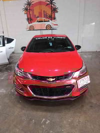 شوفرلية كروز RS لون احمر موديل ٢٠١٨  تشغيل عن بعد  اوتو ستوب  فول تحكم...