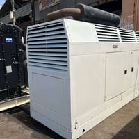 اسكانيه(SCANIA) ✅ ️6 سلندر ✅️ 250 KVA ☎️کورك فايبر واتس اب 07504487595...